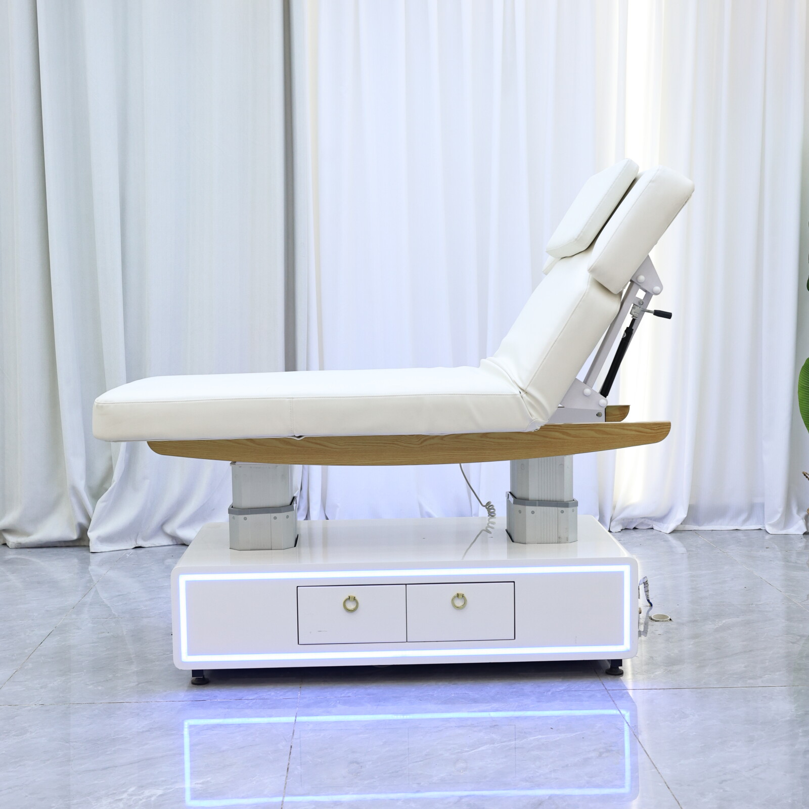 Electric Lifting, White Beauty - огляд і ціна Massage Table Accessories Uk